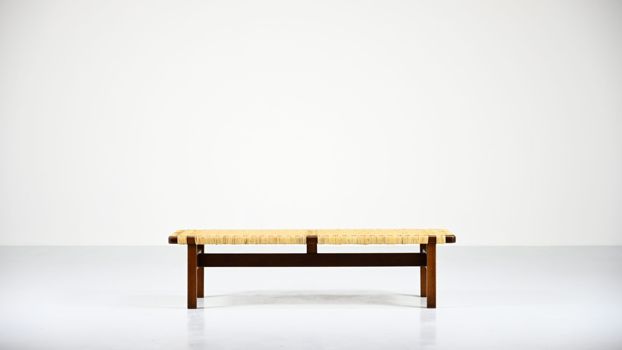 272 Fredericia Stolefabrik Borge Mogensen rattan cane oak danish design coffee table bench scandinavian vintage retro classic icon