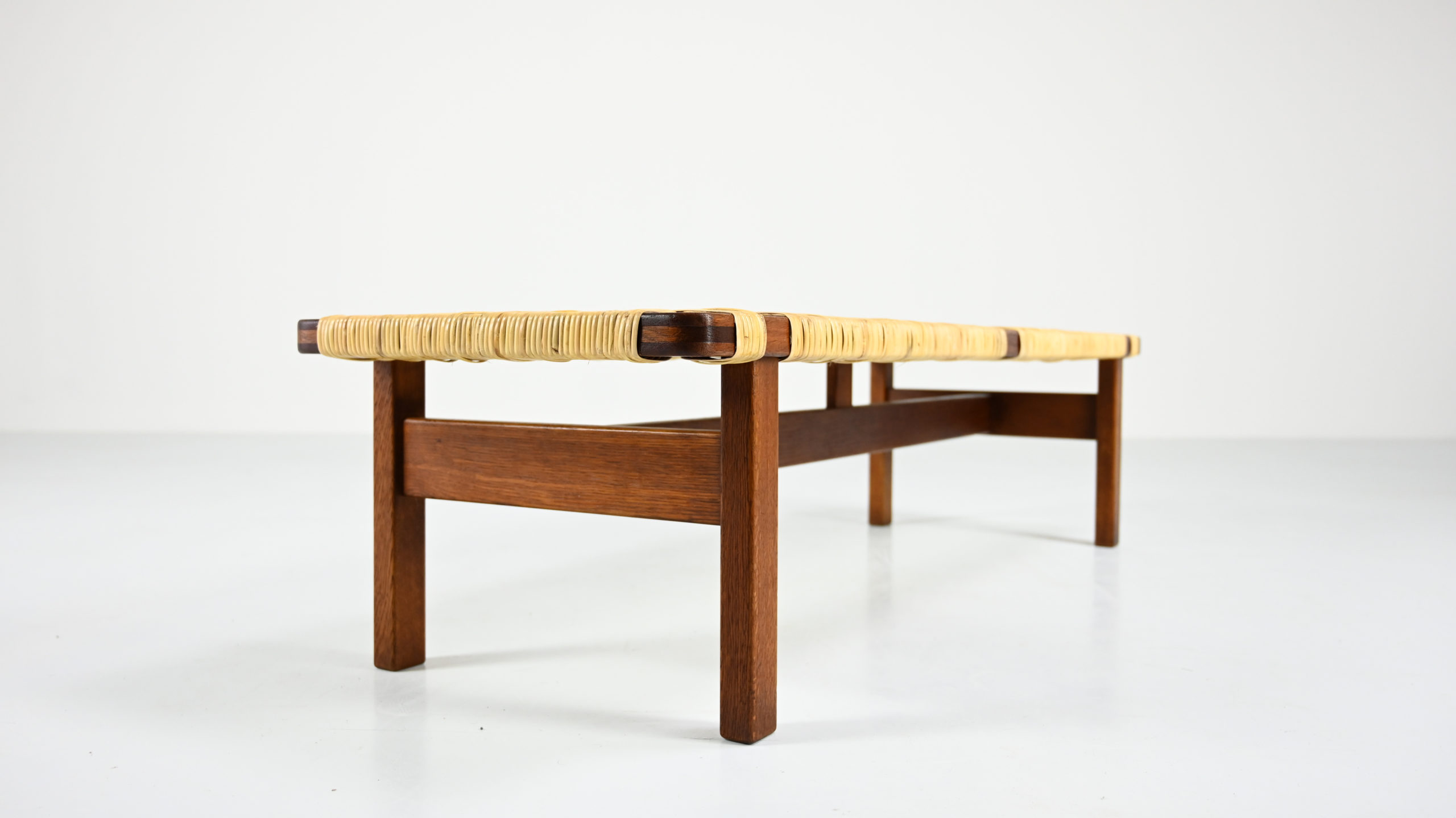272 Fredericia Stolefabrik Borge Mogensen rattan cane oak danish design coffee table bench scandinavian vintage retro classic icon