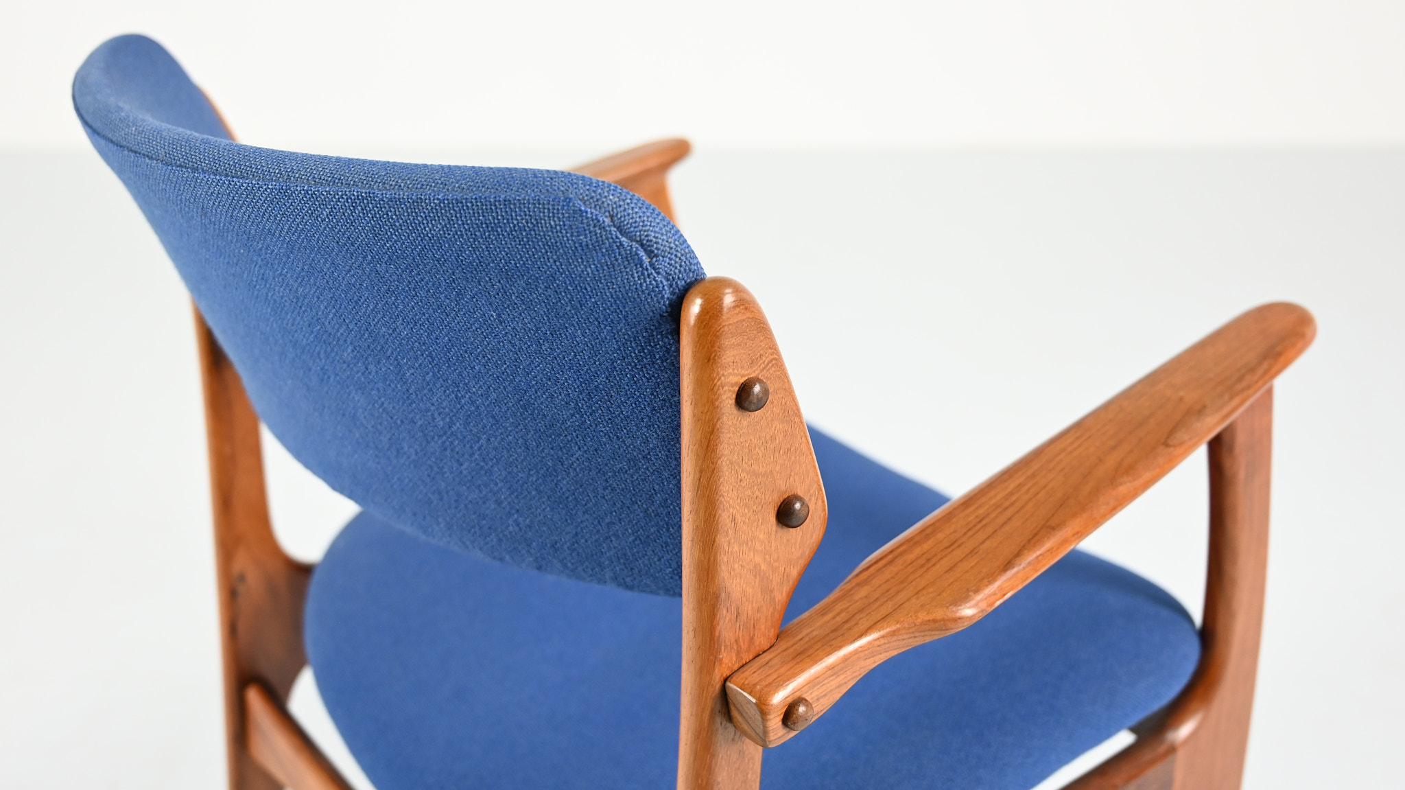 erik buch od mobler odense maskinsnedkeri model 49 armchair fauteuil chaise chaise danish design vintage retro