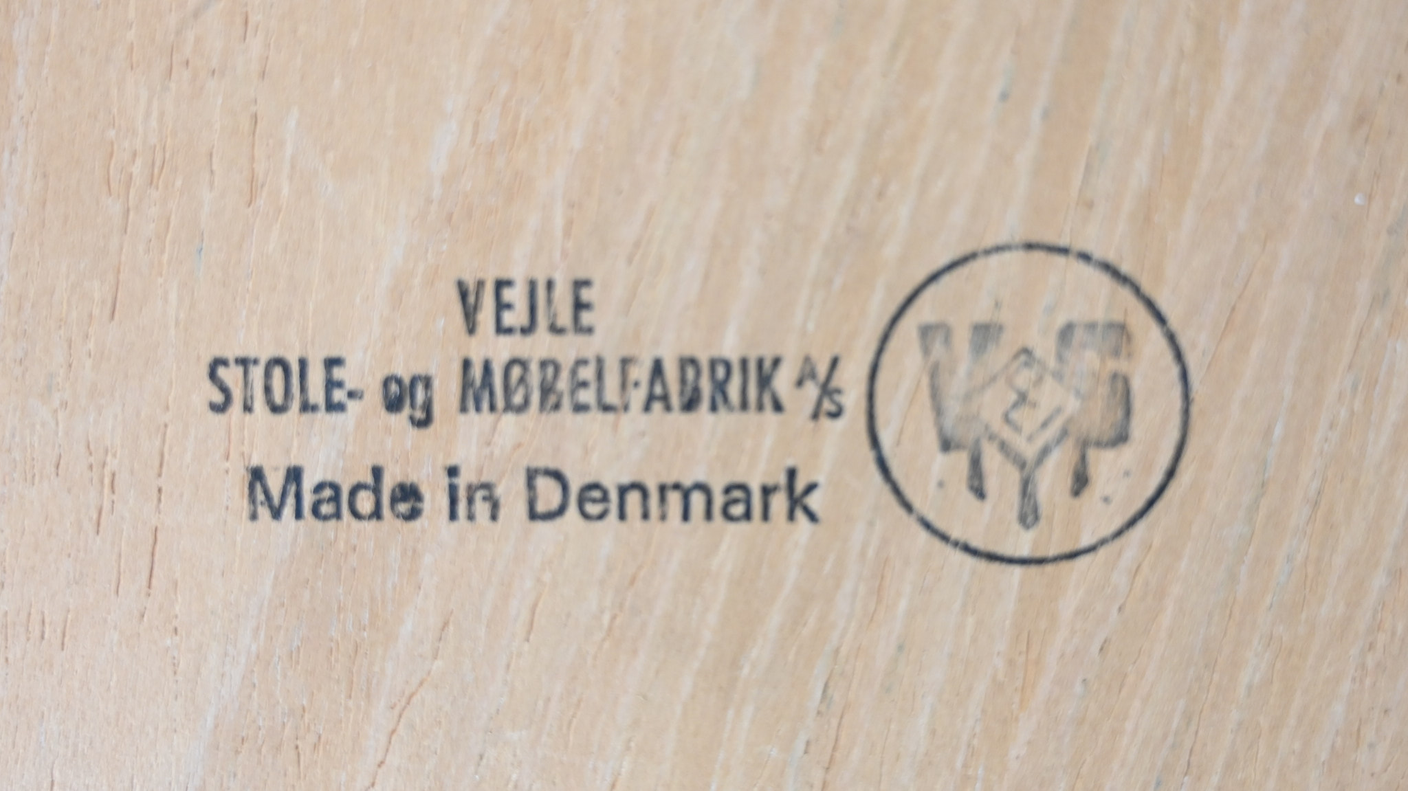 vejle Stole Møbelfabrik coffee table basse rosewood johannes andersen henning kjaernulf