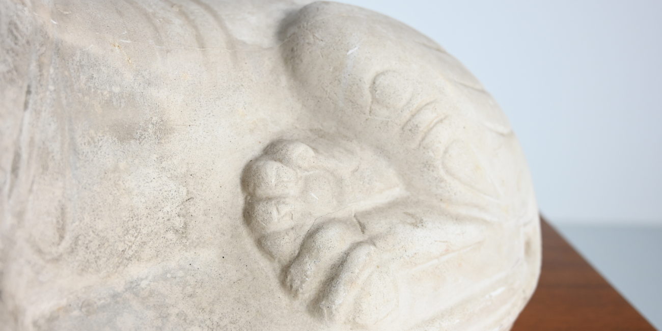 reclining lion couché Les Ateliers d'Art des Musées nationaux louvre achéménide platre plaster reproduction