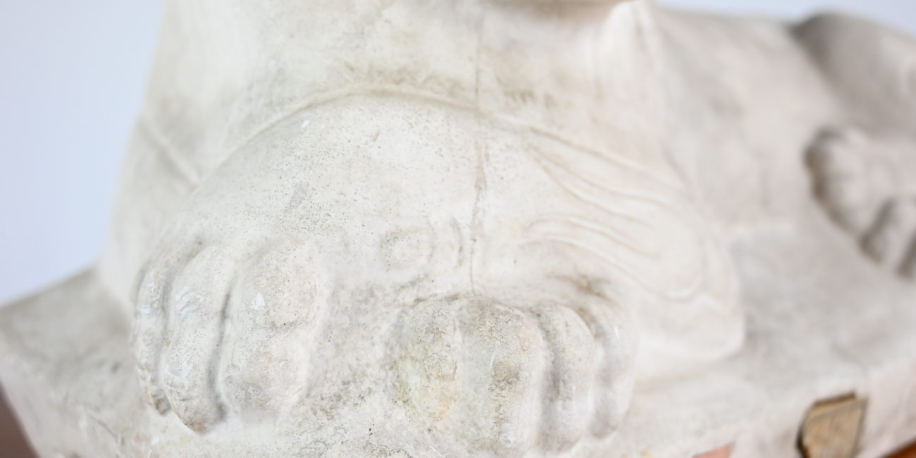 reclining lion couché Les Ateliers d'Art des Musées nationaux louvre achéménide platre plaster reproduction
