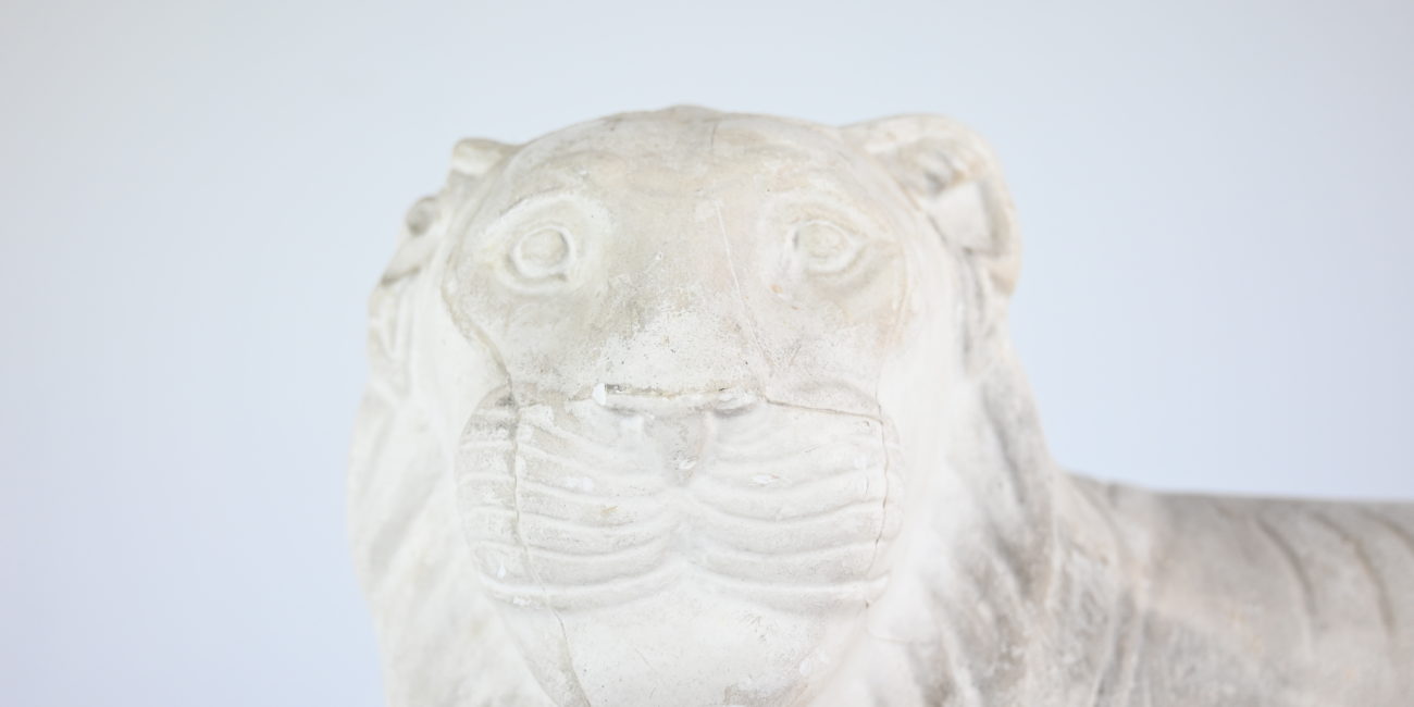 reclining lion couché Les Ateliers d'Art des Musées nationaux louvre achéménide platre plaster reproduction