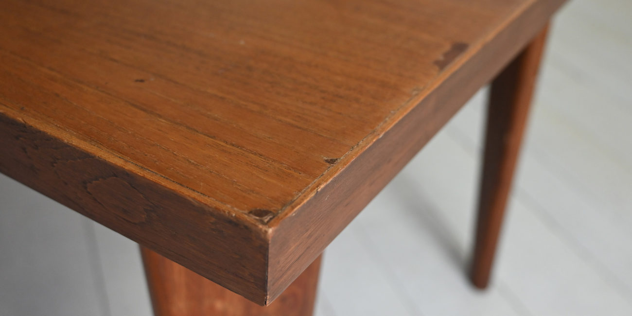 PJ-TA-04-A Pierre Jeanneret square table chandigarh Le Corbusier
