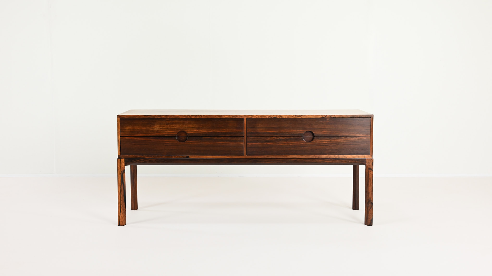 Aksel Kjersgaard A/S kai kristiansen 394 palisander rosewood vintage design scandinave scandinavian icon sideboard chest of drawers commode buffet