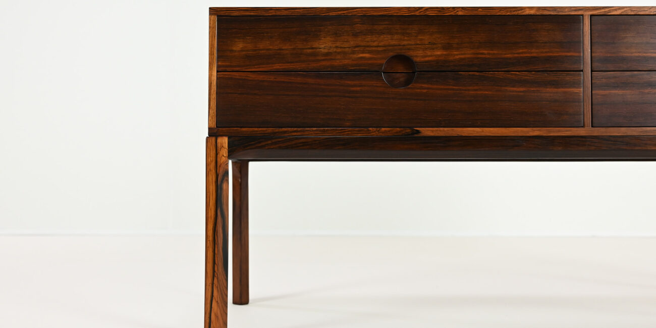 Kai Kristiansen, Sideboard Model 394 for Aksel Kjersgaard A fine example of Danish modernism, the 394 sideboard combines all the hallmarks of Scandinavian design: functionality, sobriety, solidity and respect for materials.