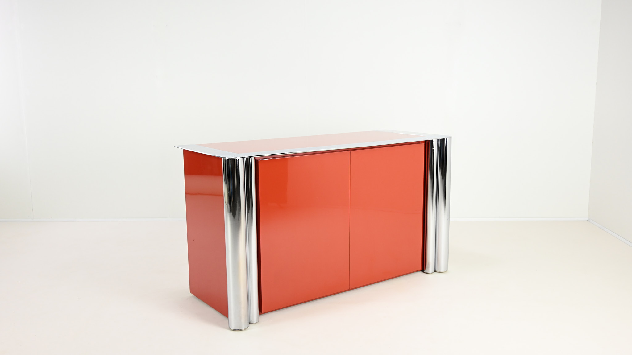 Antonello Mosca Sergio Mazza cinova 1008 sideboard credenza cabinet vintage lacquer coral italian design italy