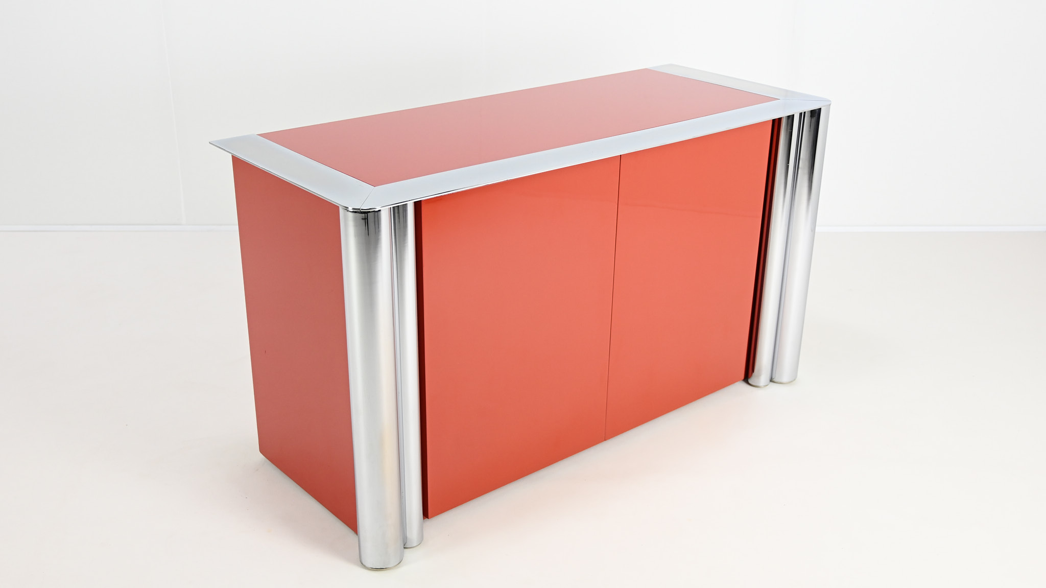 Antonello Mosca Sergio Mazza cinova 1008 sideboard credenza cabinet vintage lacquer coral italian design italy