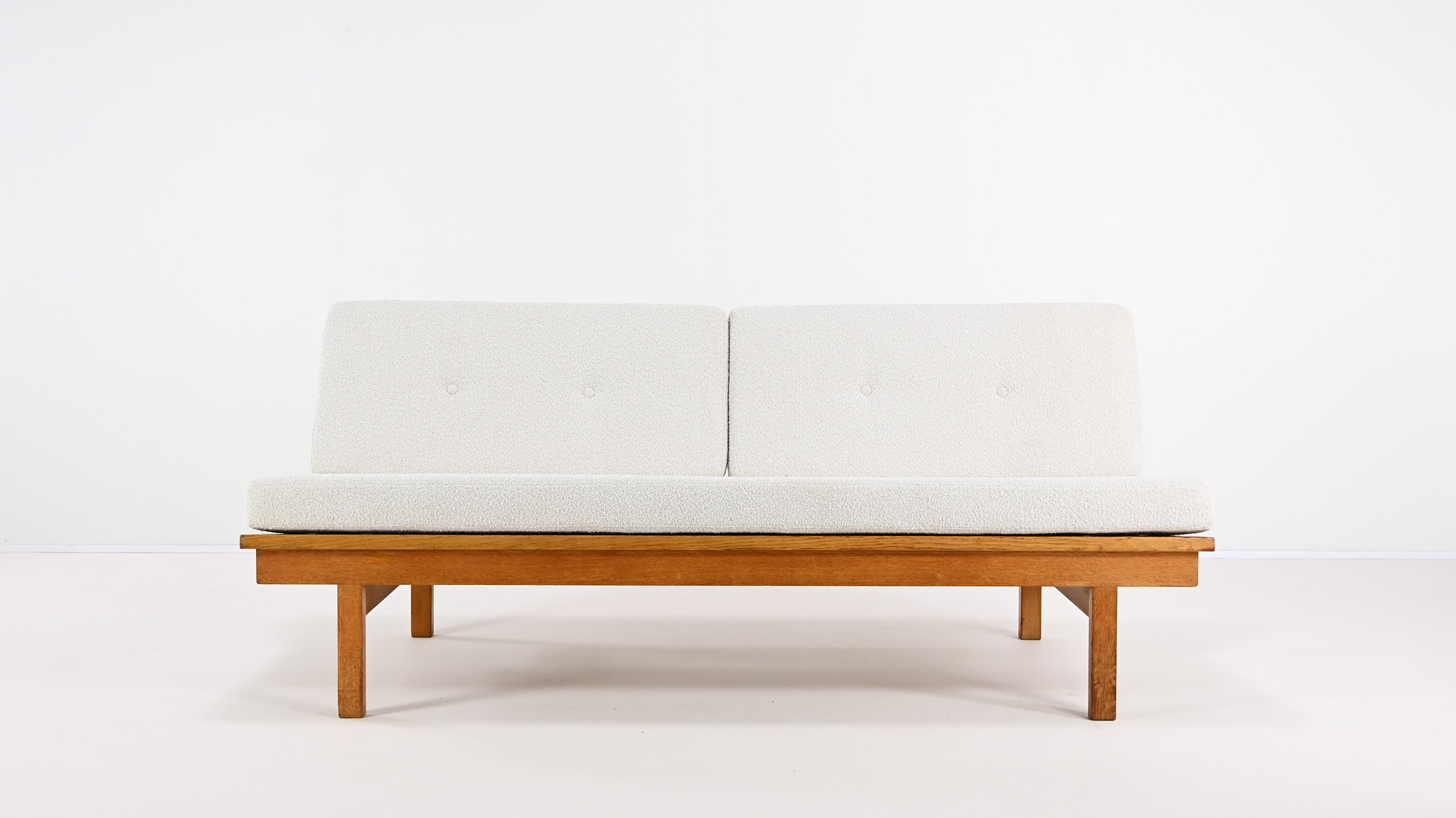 Børge Mogensen Sofa 2218 for Fredericia Stolefabrik danish design danemark denmark mid century shaker oak scandinavian danish vintage