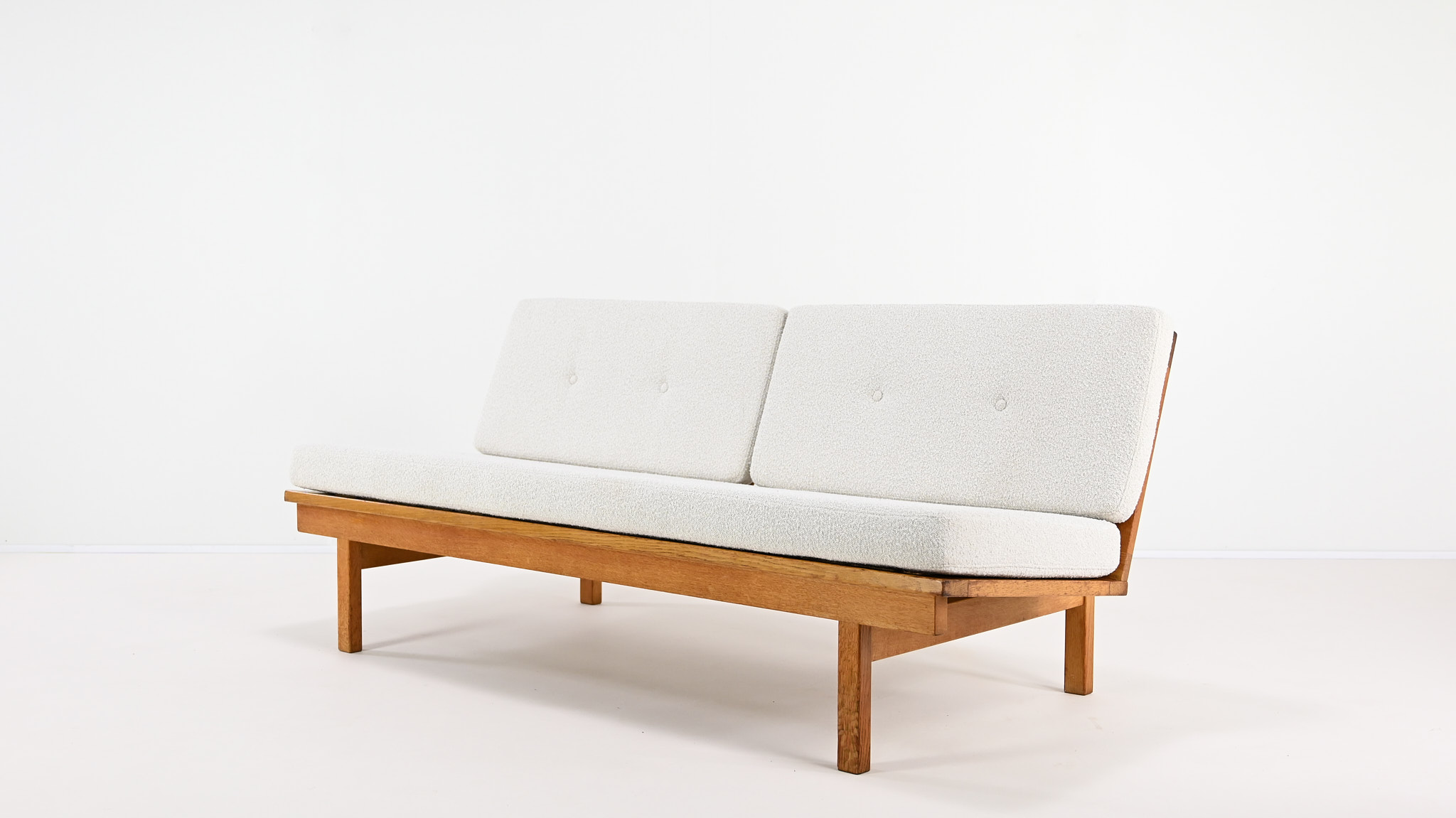 Børge Mogensen Sofa 2218 for Fredericia Stolefabrik danish design danemark denmark mid century shaker oak scandinavian danish vintage