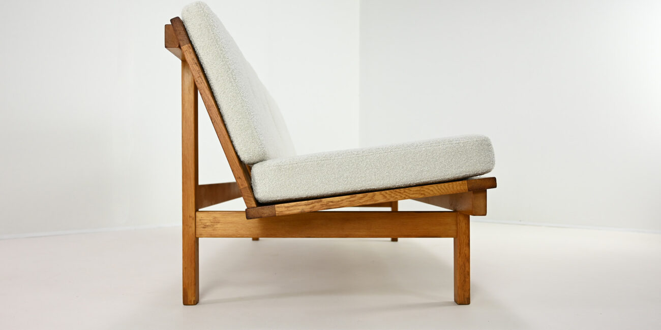 Børge Mogensen Sofa 2218 for Fredericia Stolefabrik danish design danemark denmark mid century shaker oak scandinavian danish vintage