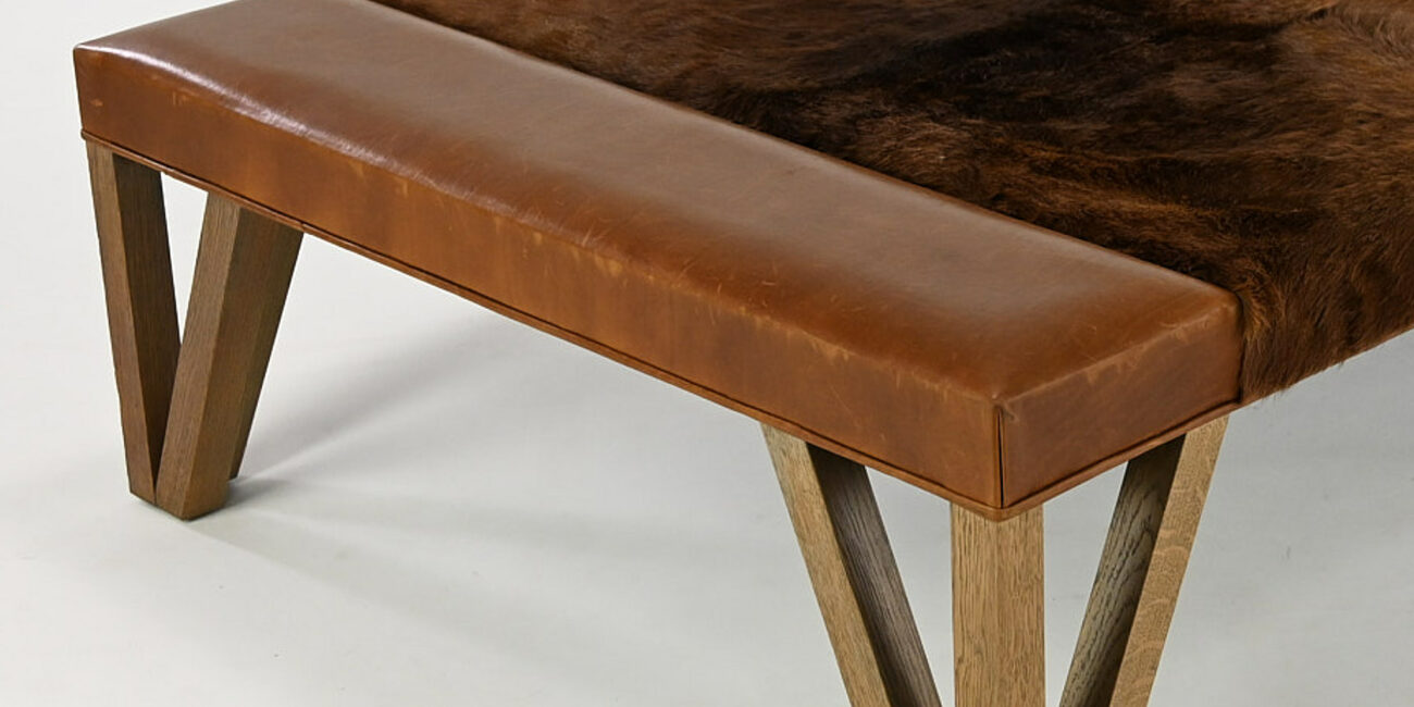 Lionel Jadot Daybed designer of the year leather cowhide post modernism