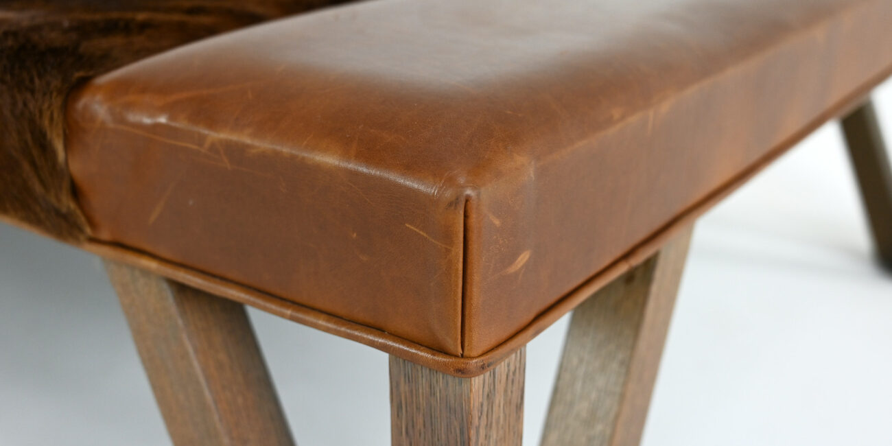 Lionel Jadot Daybed designer of the year leather cowhide post modernism