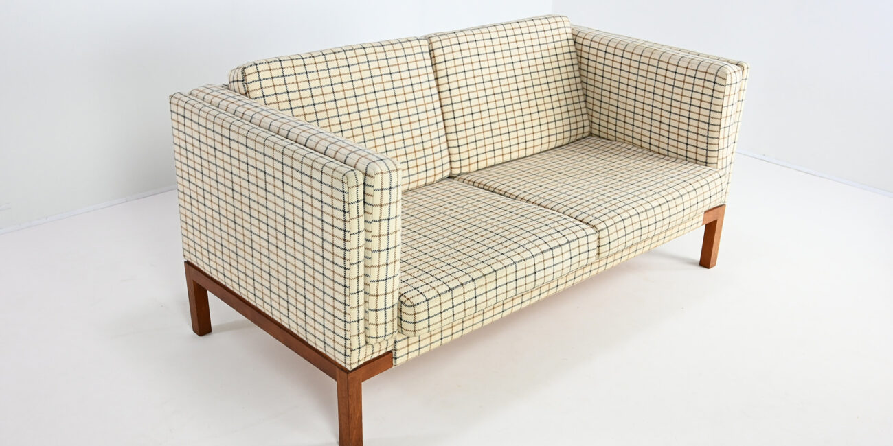vintage sofa fritz hansen wool teak scandinavian danish couch
