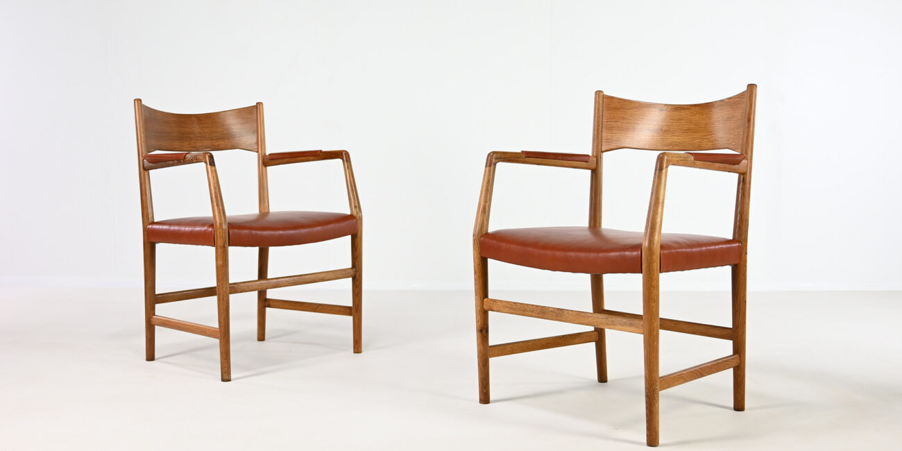 Hans J. Wegner town hall chair plan mobler denmark aarhus arne jacobsen danish design vintage modernism minimalist scandinavian mid century peacock wishbone shell