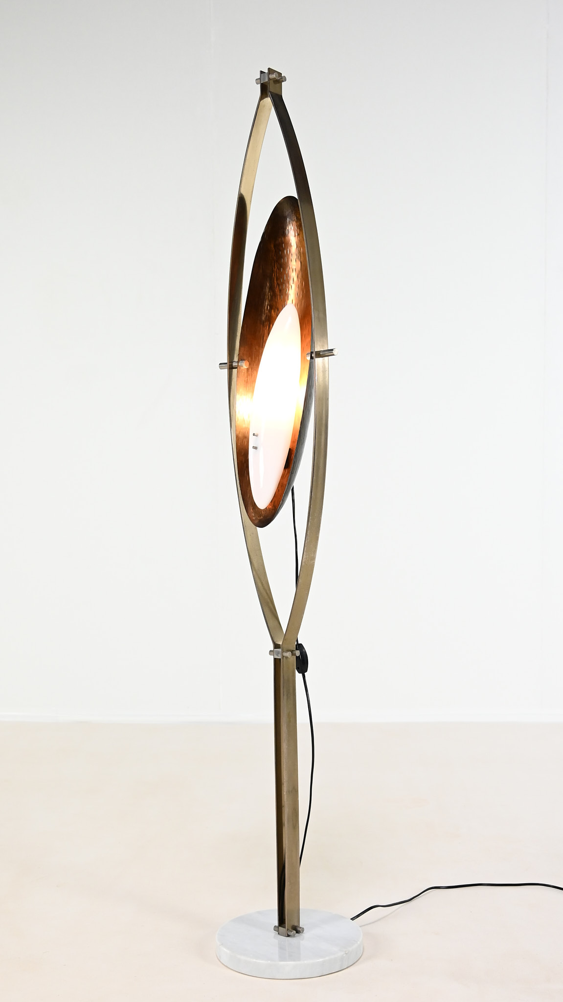 goffredo reggiani floor lamp copper steel acrylic glass marble lampadaire acier cuivre marbre plexiglas brutaliste moderniste italian design italy