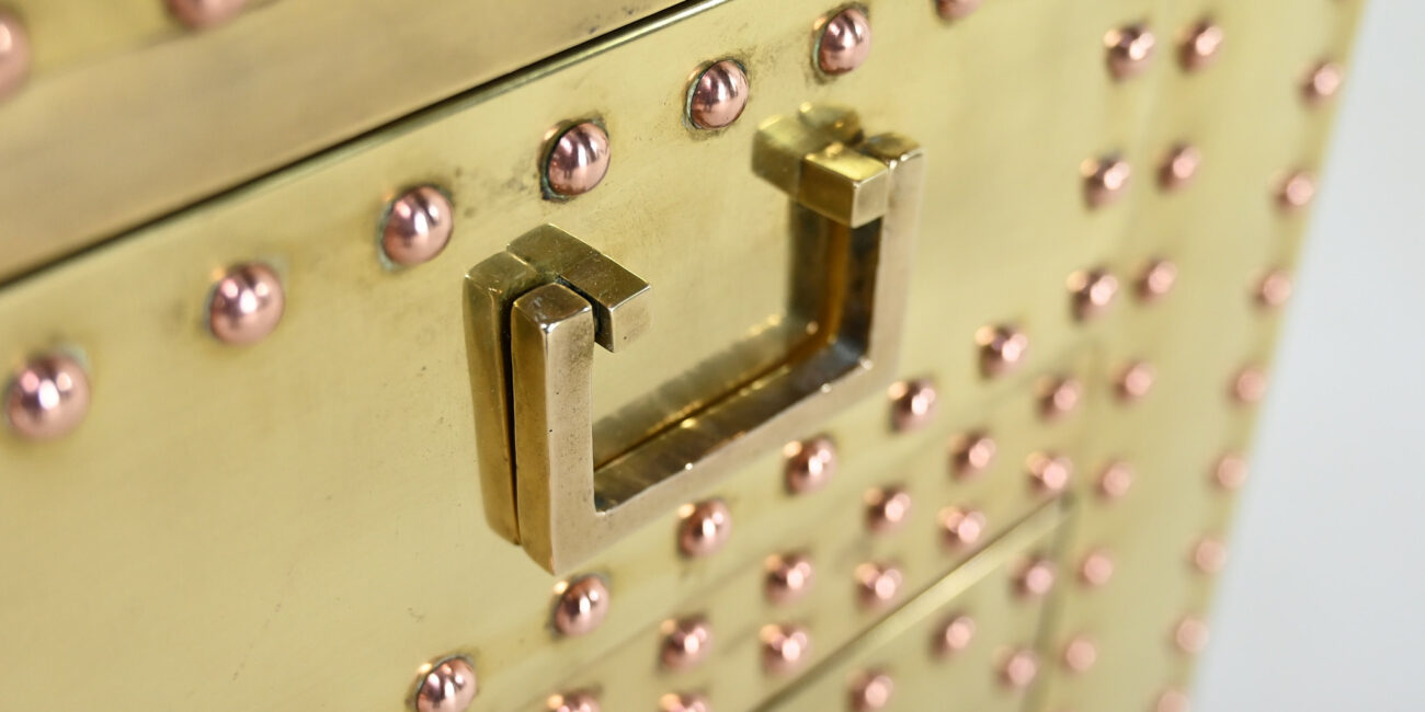 brass copper hollywood regency sarreid spanish chest of drawers 1970 seventies vintage design commode laiton