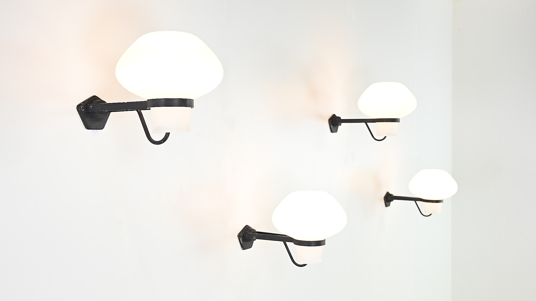 erik gunnar asplund ga9 asea wall lamp light scones frosted opaline glass swedish grace modernism scandinavian design