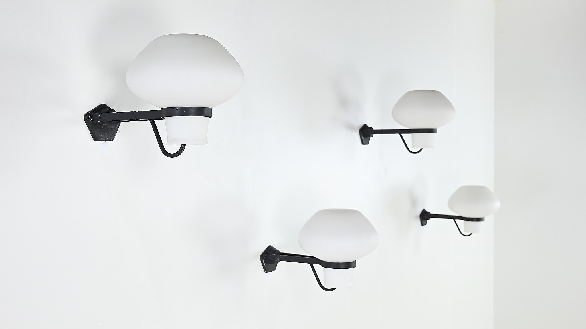 erik gunnar asplund ga9 asea wall lamp light scones frosted opaline glass swedish grace modernism scandinavian design