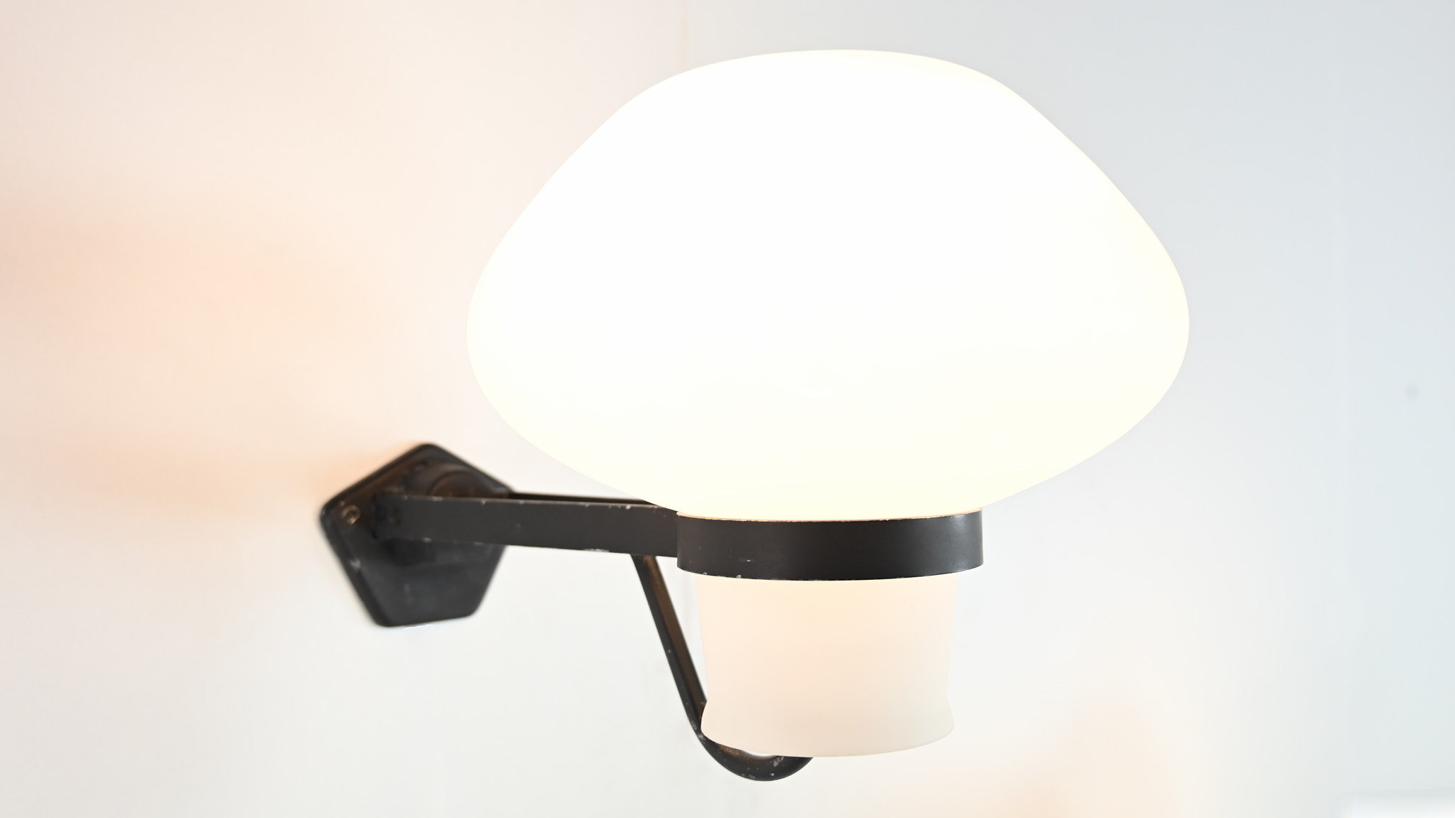 erik gunnar asplund ga9 asea wall lamp light scones frosted opaline glass swedish grace modernism scandinavian design