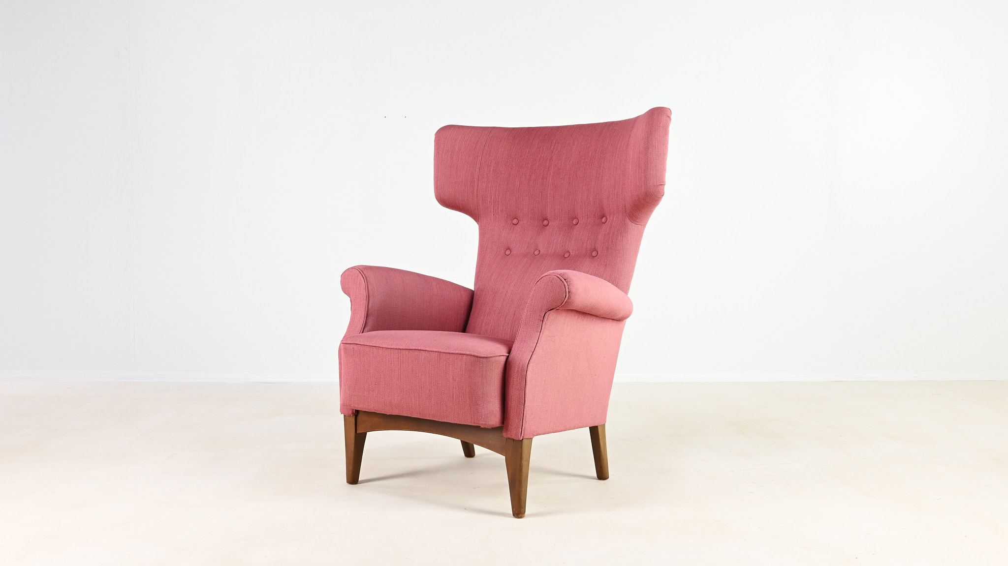 Fritz Hansen hammer armchair fauteuil FH 8023 mid century modern scandinavian danish design vintage wingback oreilles