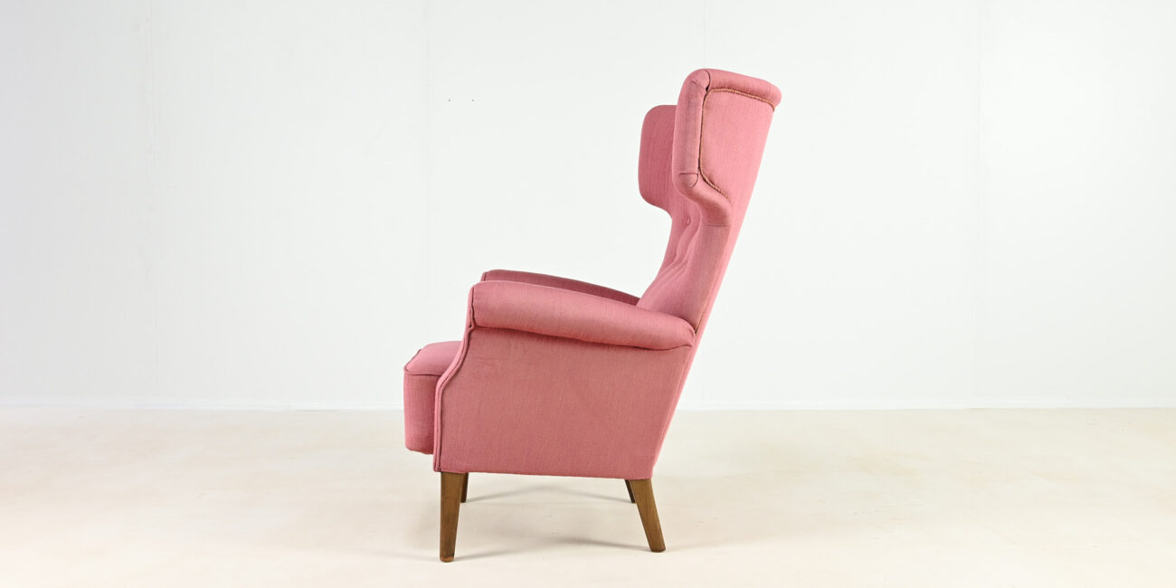 Fritz Hansen hammer armchair fauteuil FH 8023 mid century modern scandinavian danish design vintage wingback oreilles