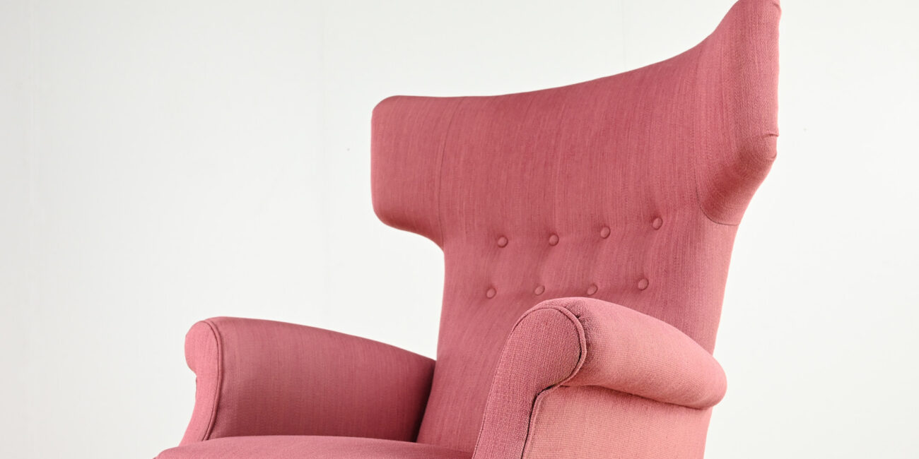 Fritz Hansen hammer armchair fauteuil FH 8023 mid century modern scandinavian danish design vintage wingback oreilles