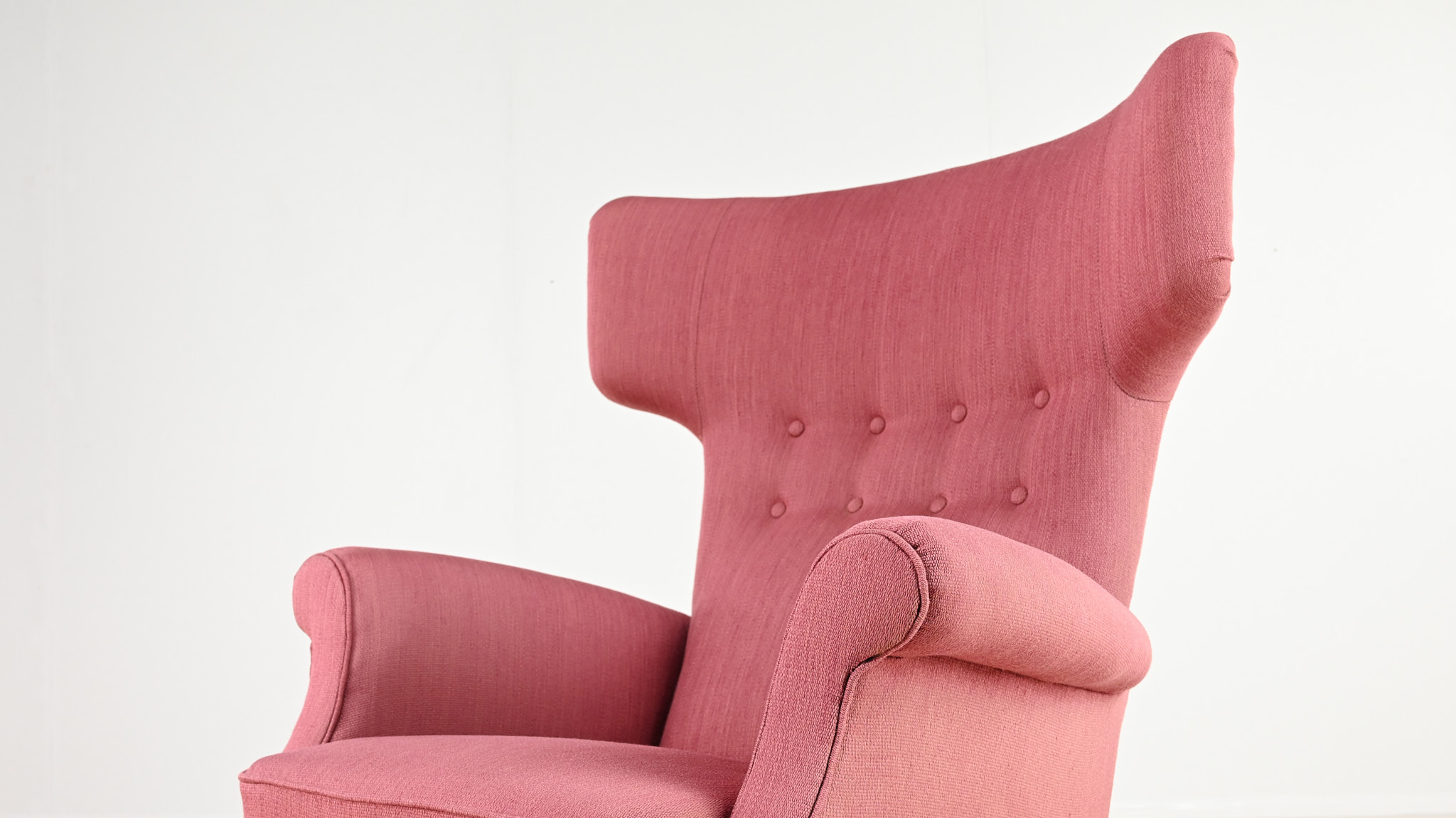 Fritz Hansen hammer armchair fauteuil FH 8023 mid century modern scandinavian danish design vintage wingback oreilles