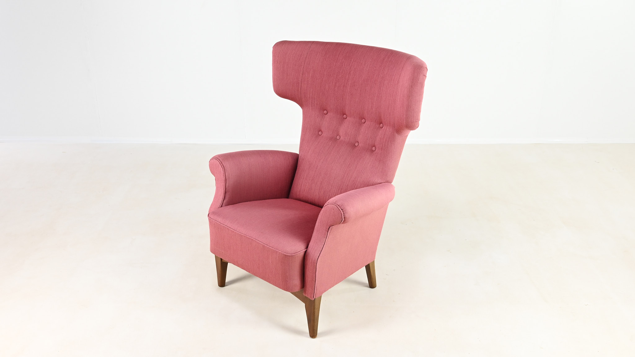 Fritz Hansen hammer armchair fauteuil FH 8023 mid century modern scandinavian danish design vintage wingback oreilles
