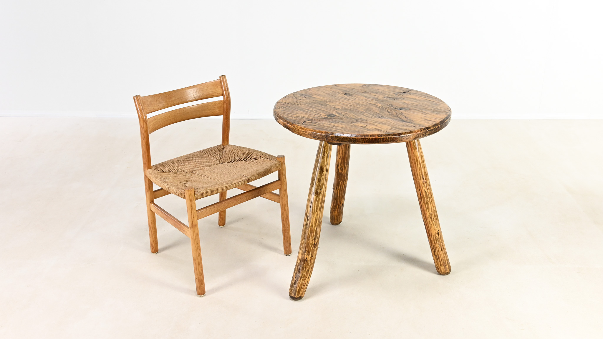 rustic primitive tripod cricket table tripode rustique jean touret atelier marolles gouge adzes