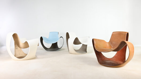 Danielle Quarante, Albatros Lounge Chairs for Airborne, Fiberglass and Resin. France, C.1965